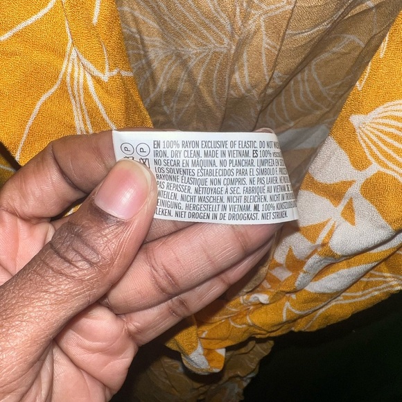 Forever 21 Yellow and White Wide Leg Floral Jumpsuit size Small - Picture 5 of 5